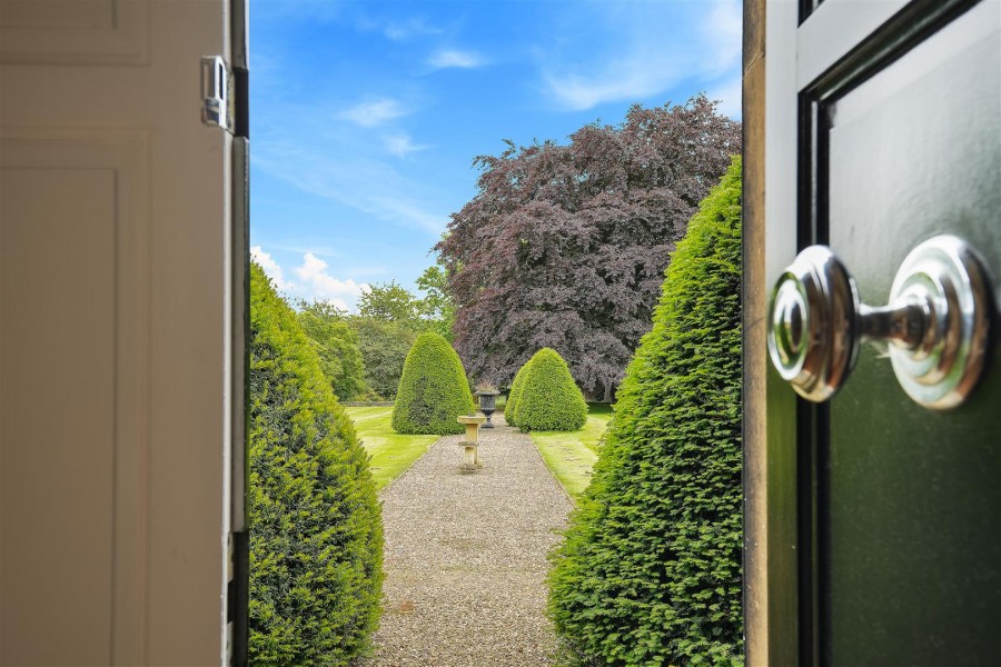 Images for Near Cawthorne & Silkstone