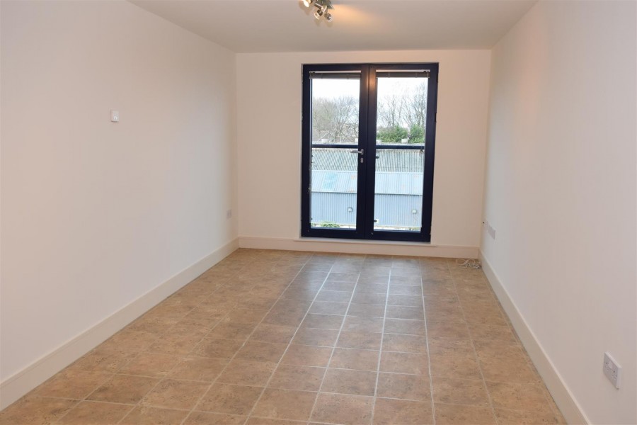 Images for Equilibrium, Plover Road, Lindley