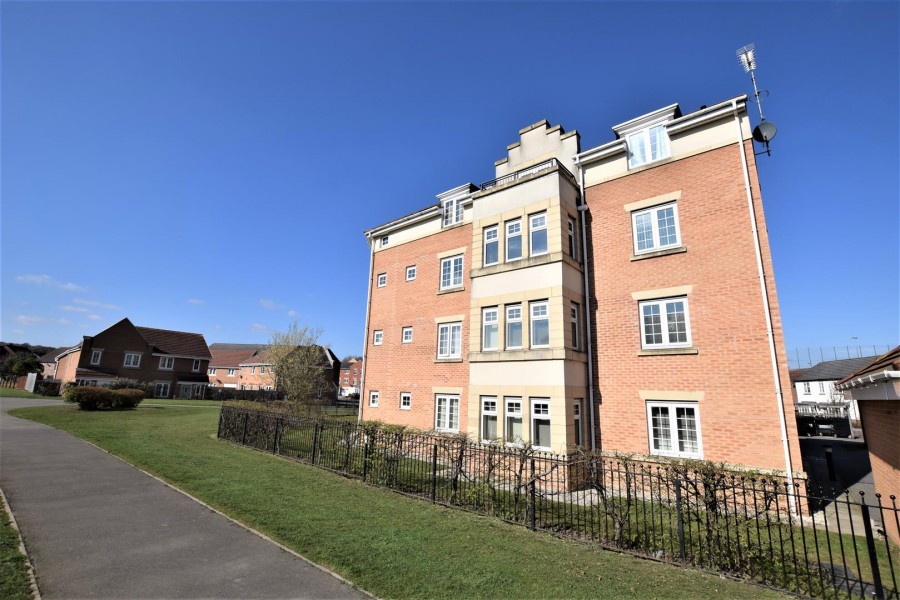 Images for Elmroyd Court, Off Green Road, Penistone