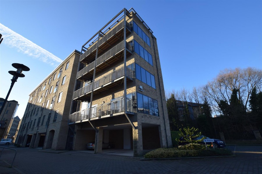 Images for The Melting Point, Firth Street, Huddersfield