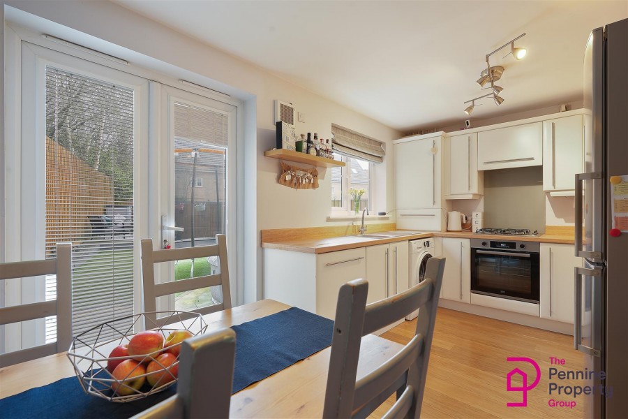 Images for Heathercliff Way, Penistone