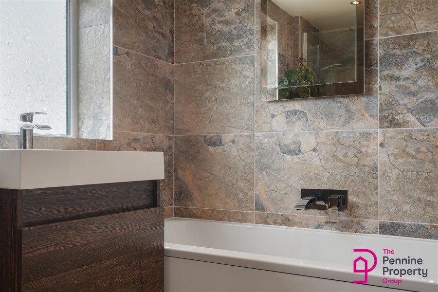 Images for Wellhouse Lane, Penistone