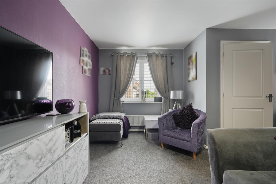 Images for Inchburn Crescent, Penistone