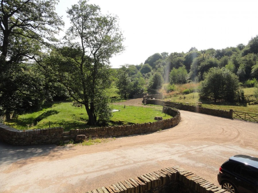 Images for Mill Farm, Gunthwaite, Nr. Penistone, S36 7GE
