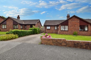 image of 92, Manor Park
