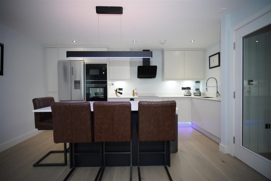 Images for Gatehouse Court, Barnsley Road, Dodworth