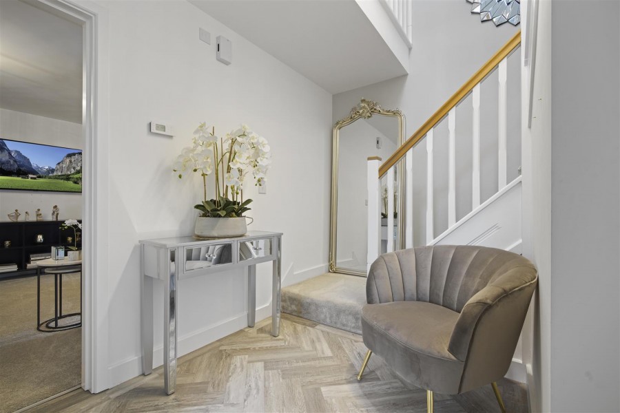 Images for Church Drive, Hoylandswaine