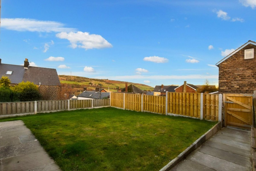 Images for Shay House Lane, Stocksbridge