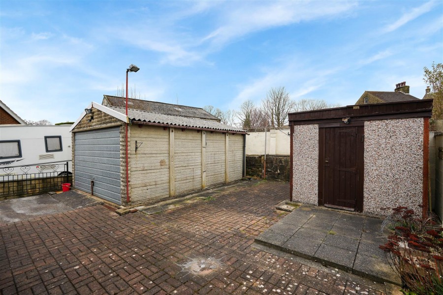 Images for Hoyland Close, Millhouse Green