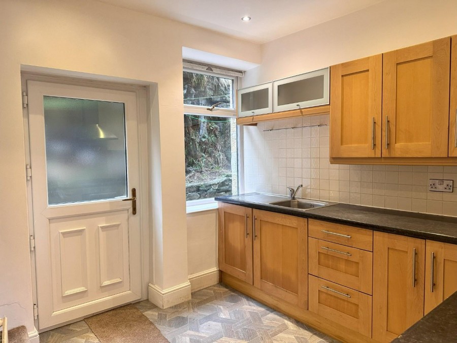 Images for Rockside Road, Thurlstone