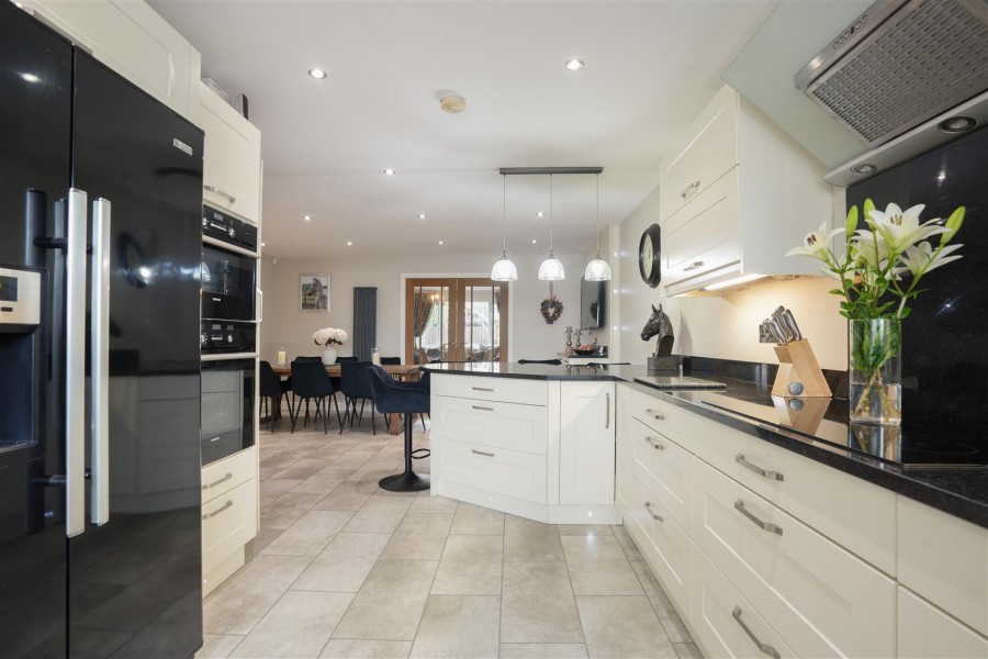 Images for Hatfield Gardens, Royston, Barnsley, S71 4SR