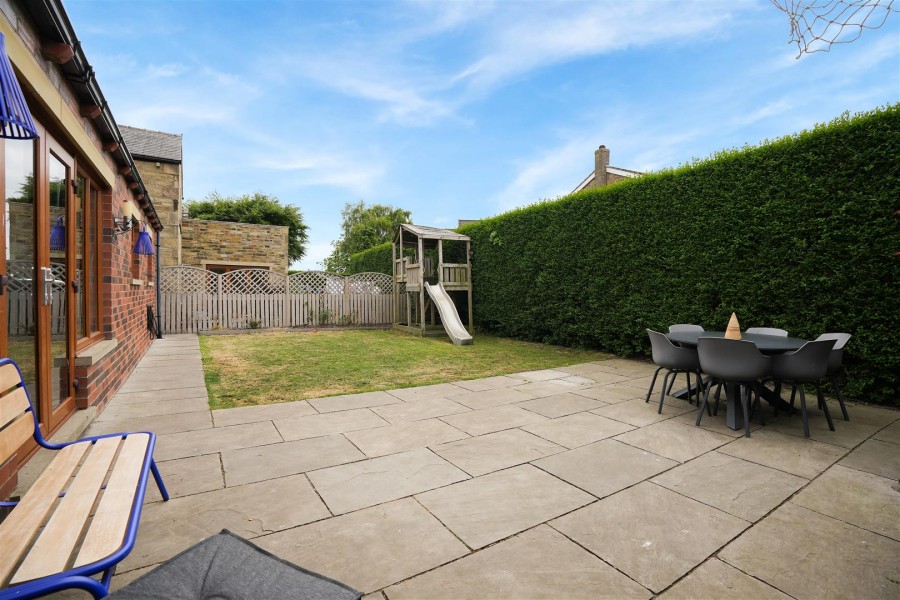 Images for Alsop House, 7 Beaumont Street, Emley, HD8 9RJ