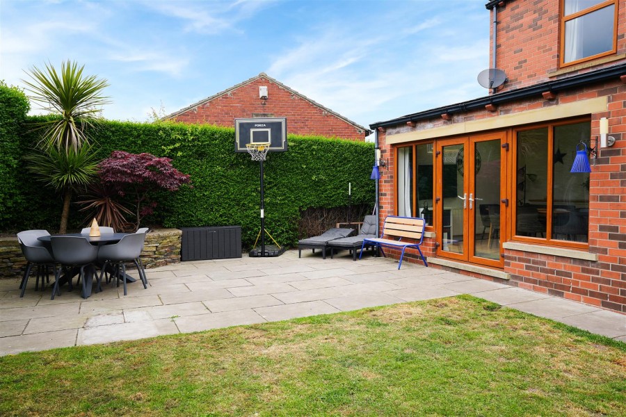 Images for Alsop House, 7 Beaumont Street, Emley, HD8 9RJ