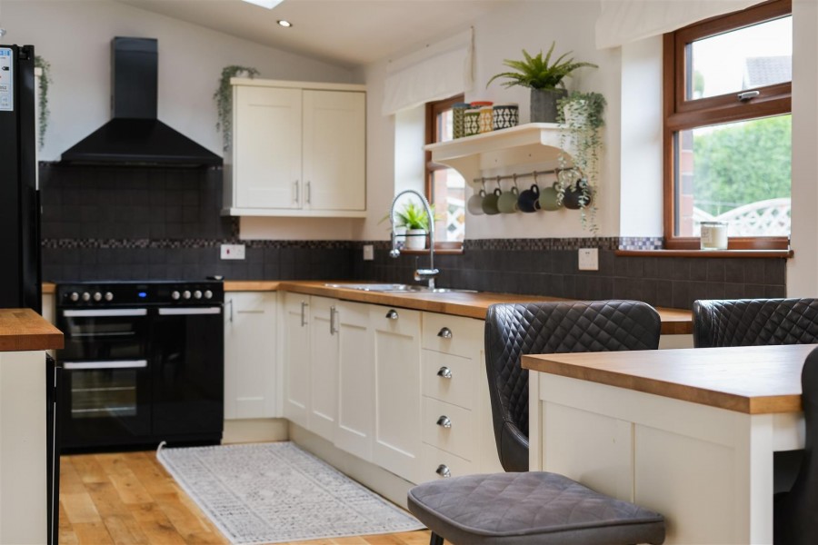 Images for Alsop House, 7 Beaumont Street, Emley, HD8 9RJ