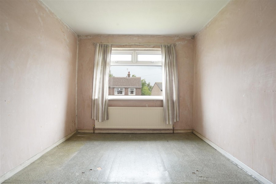 Images for New Smithy Drive, Thurlstone