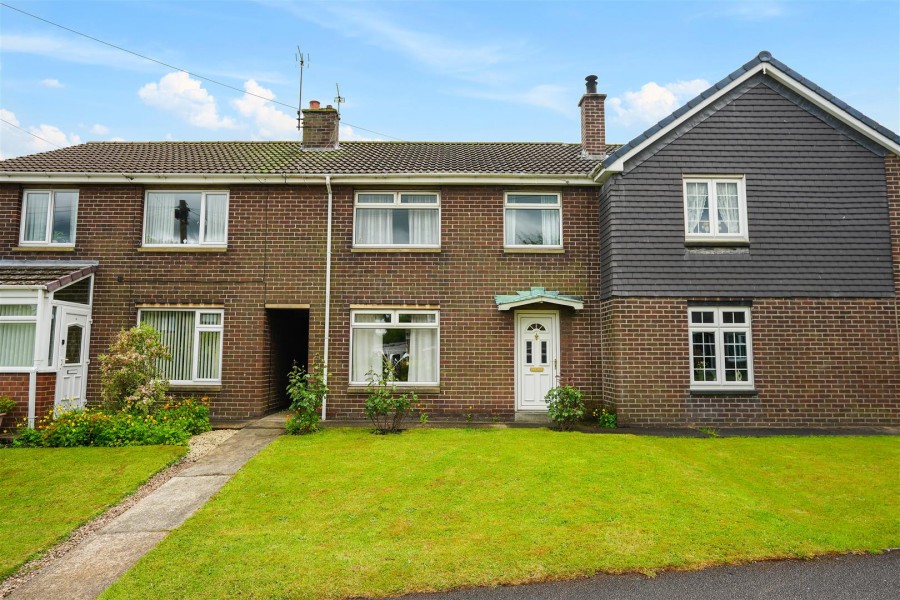 Images for New Smithy Drive, Thurlstone