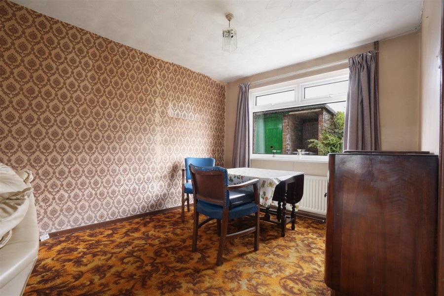Images for New Smithy Drive, Thurlstone