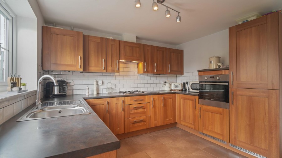 Images for Mossley Place, Penistone