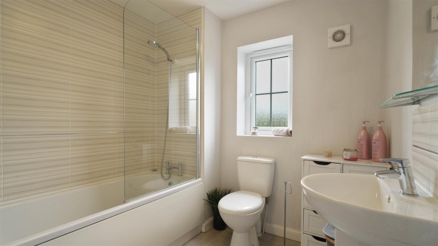 Images for Mossley Place, Penistone