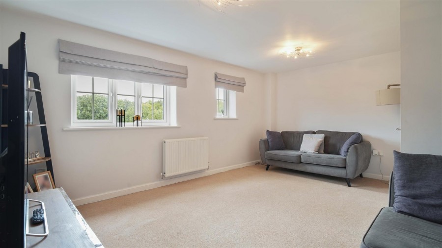 Images for Mossley Place, Penistone