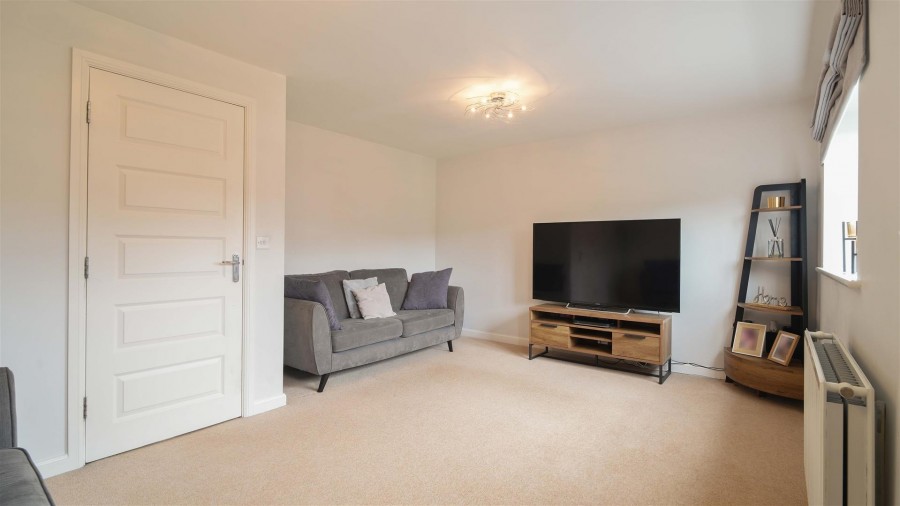 Images for Mossley Place, Penistone