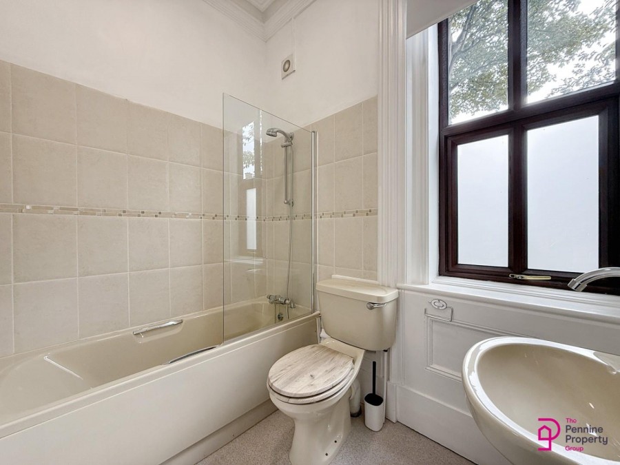 Images for Willow House, 69 High Street, Penistone