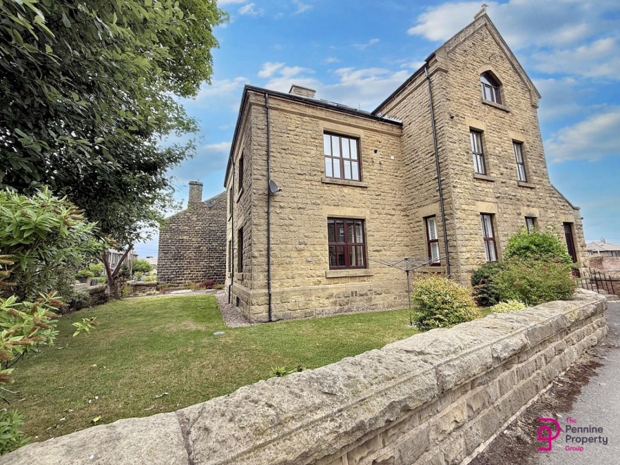 Images for Willow House, 69 High Street, Penistone