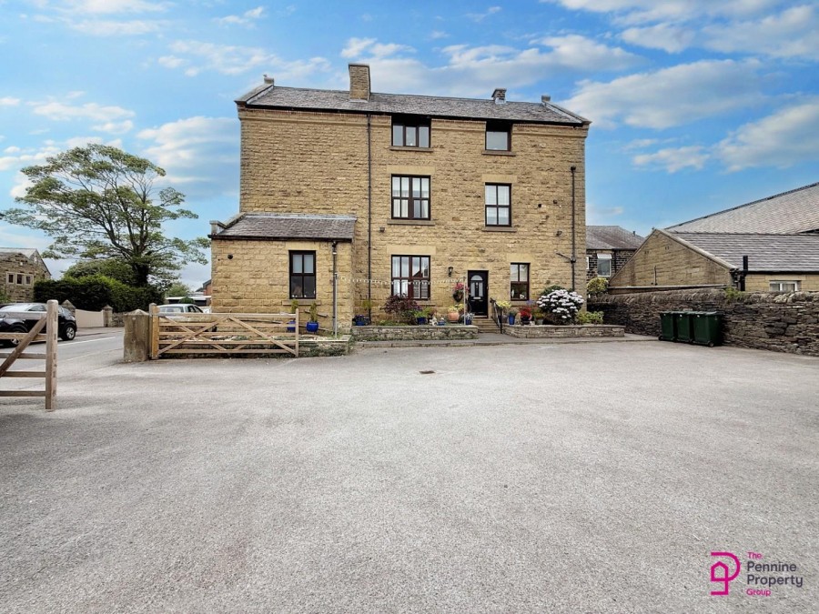 Images for Willow House, 69 High Street, Penistone