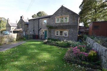image of Plashwood Cottage, Holly Hall Lane