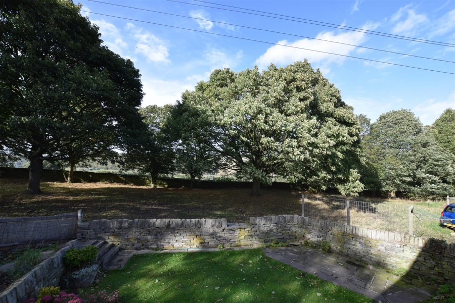 Images for Plashwood Cottage, Holly Hall Lane off Well Hill Road, Wortley / Greenmoor, S35 7DQ