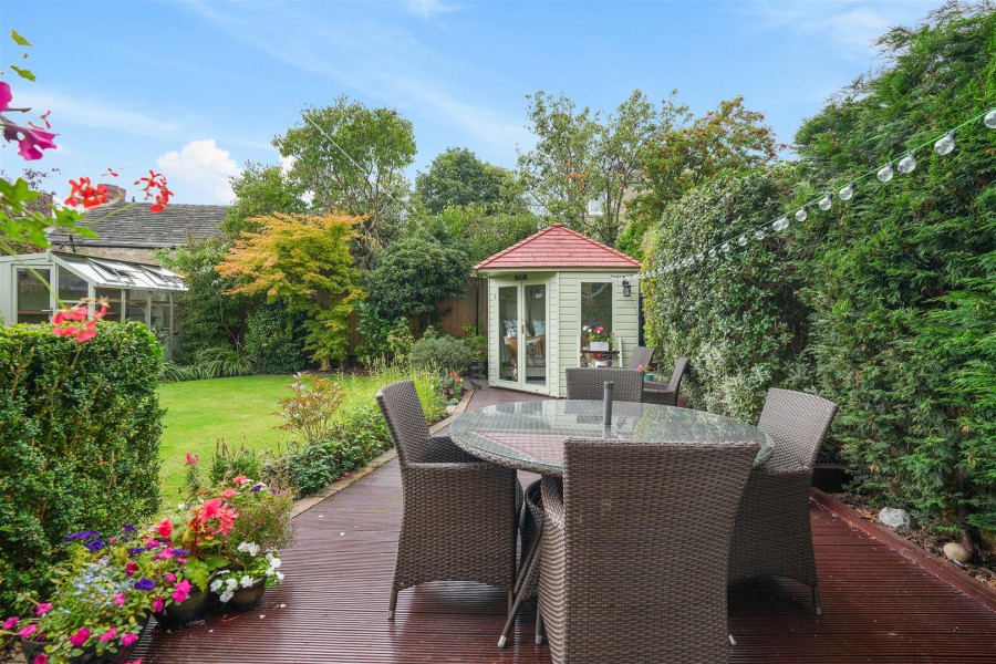 Images for Hollin Moor View, Thurgoland, Sheffield