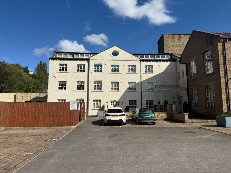 Images for The Park, Penistone Road, Kirkburton