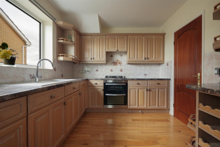 Images for Cubley Rise Road, Penistone,