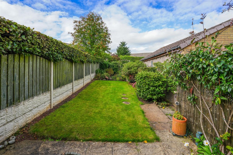 Images for Cubley Rise Road, Penistone,