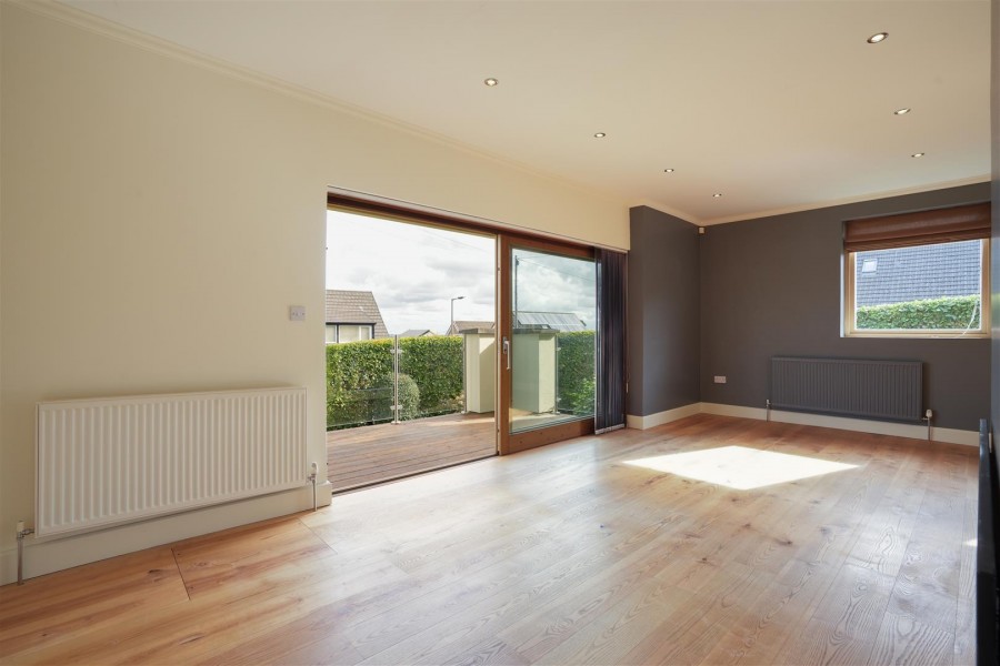 Images for Highfields, Hoylandswaine, S36 7JP