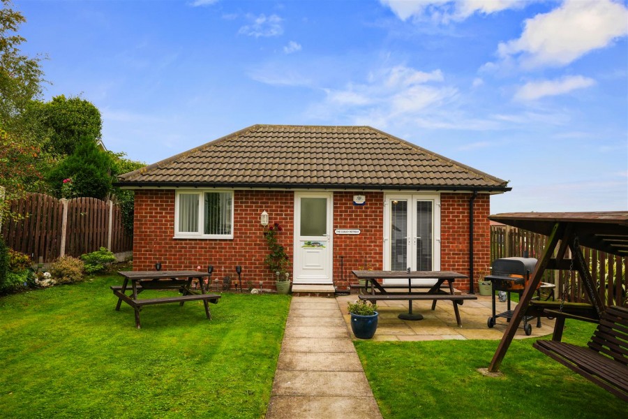 Images for Lyttleton Crescent, Cubley, Penistone