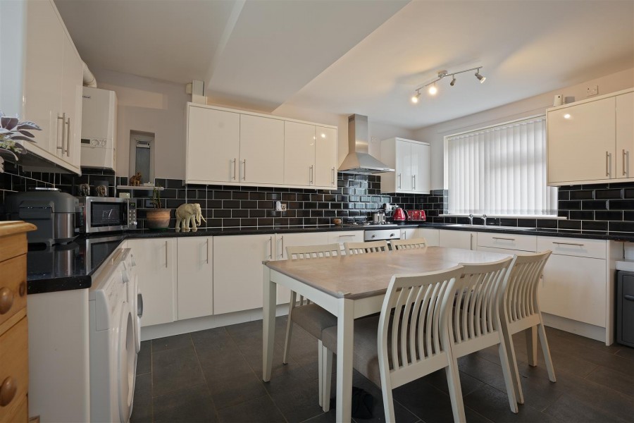 Images for Lyttleton Crescent, Cubley, Penistone