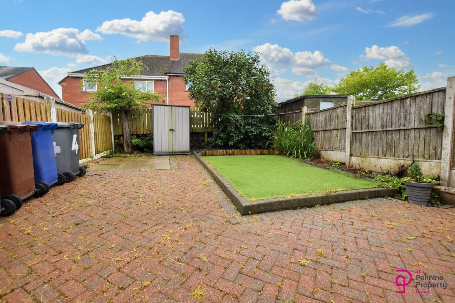 Images for Lees Avenue, Penistone