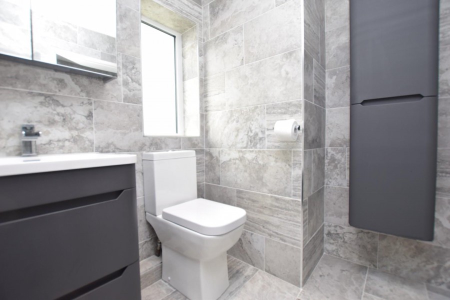 Images for Lees Avenue, Penistone