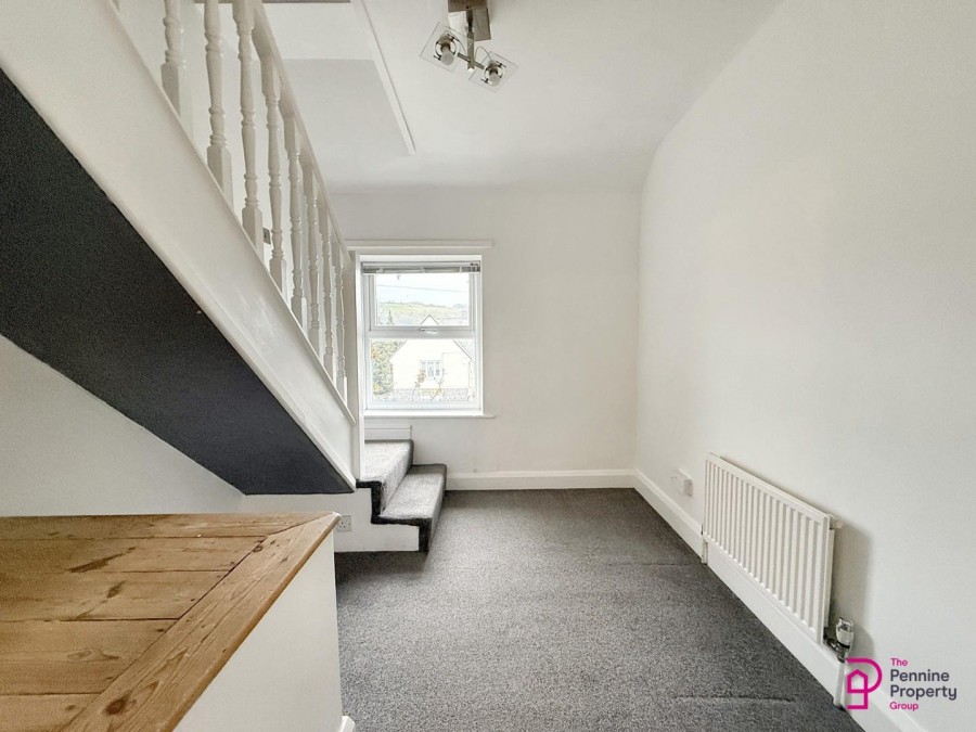 Images for Royd Avenue, Millhouse Green, Sheffield