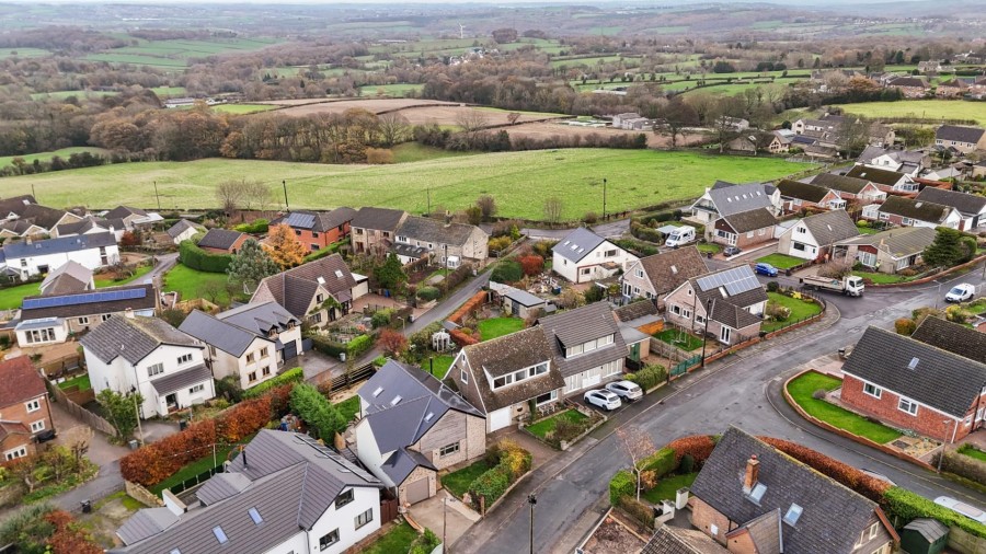 Images for Highfields, Hoylandswaine