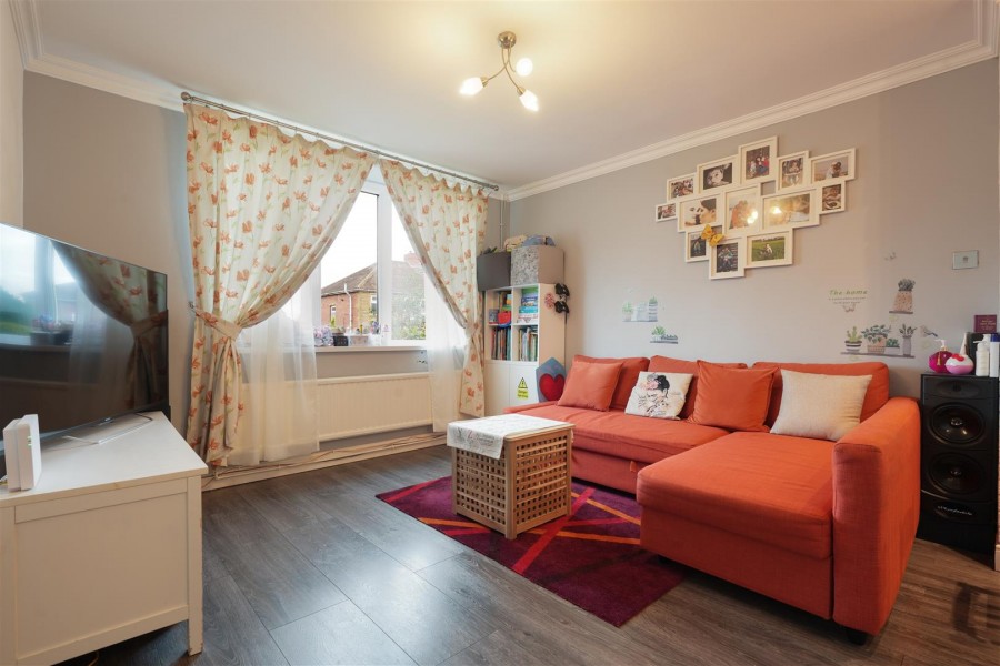 Images for Park Avenue, Penistone