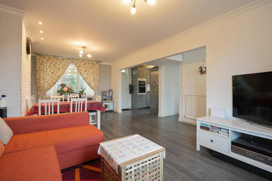 Images for Park Avenue, Penistone