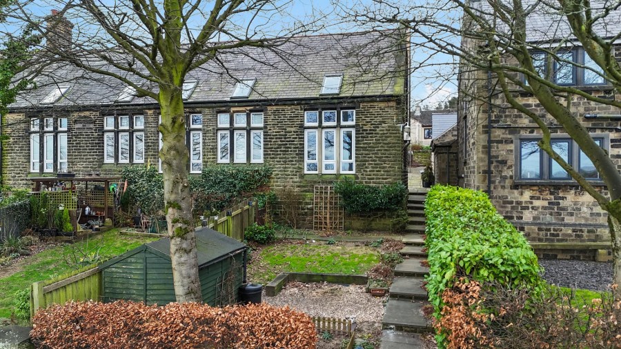 Images for 3 The Old School, Green Moor Road, Green Moor, S35 7JA