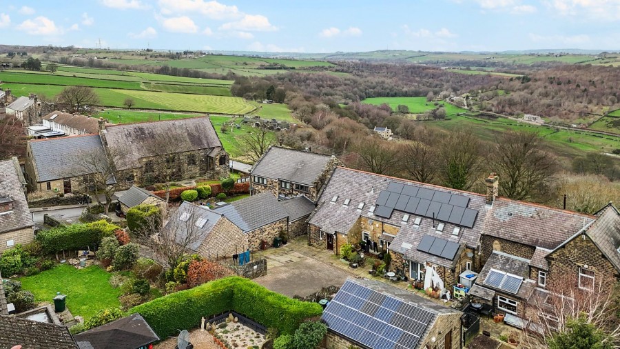 Images for 3 The Old School, Green Moor Road, Green Moor, S35 7JA