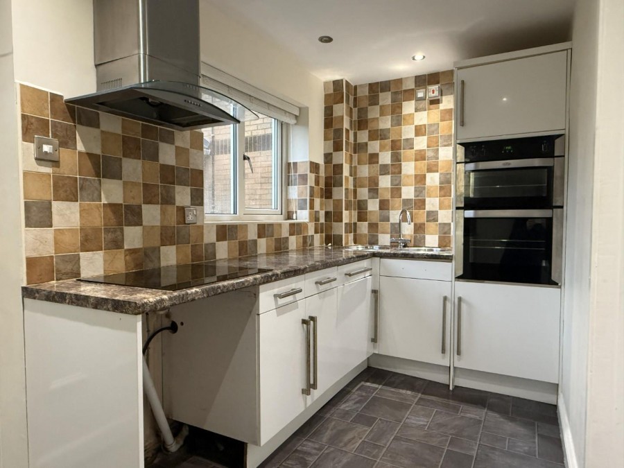 Images for New Smithy Drive, Thurlstone