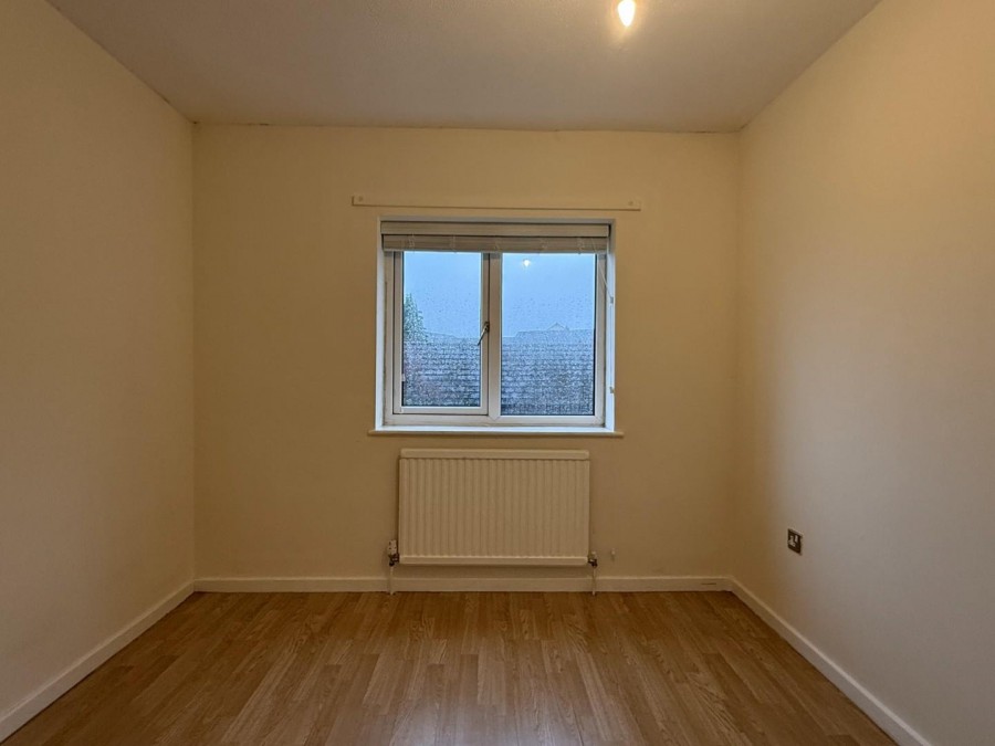 Images for New Smithy Drive, Thurlstone