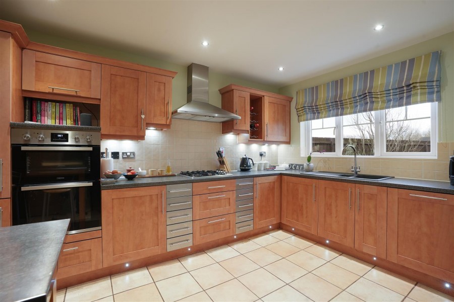 Images for Stonecroft Court, Silkstone Common, Barnsley