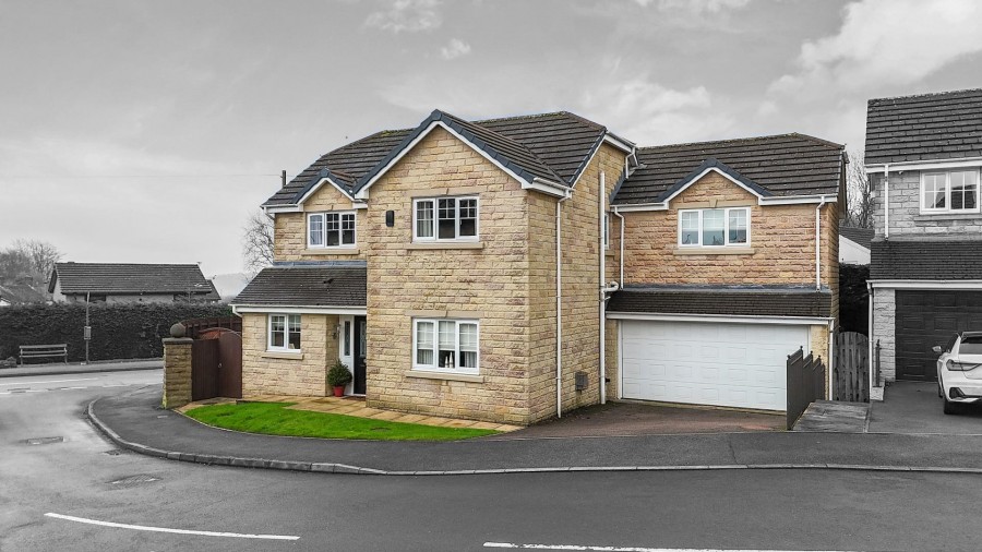 Images for Stonecroft Court, Silkstone Common, Barnsley