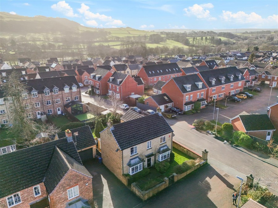 Images for Foxmill View, Millhouse Green